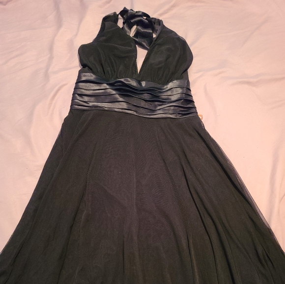 Dress Barn Dresses & Skirts - Dressbarn Collection black Flowy dress